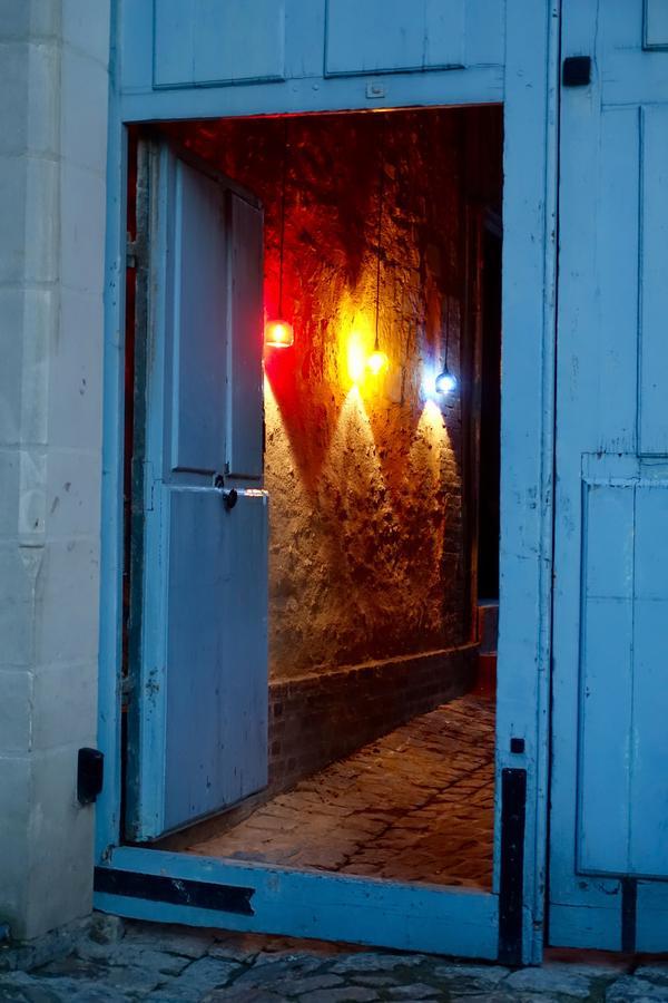 Le Jardin De La Cathedrale Acomodação com café da manhã Troyes Exterior foto