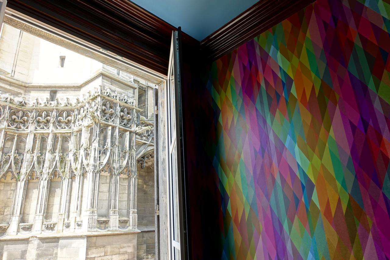 Le Jardin De La Cathedrale Acomodação com café da manhã Troyes Exterior foto